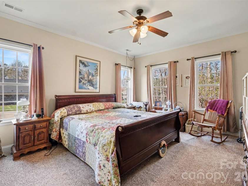 5123 Beckenham Lane, Concord, NC 28025.  MLS# CAR4355969, YatesRealty ID 11636. 