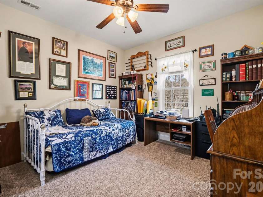 5123 Beckenham Lane, Concord, NC 28025.  MLS# CAR4355969, YatesRealty ID 11636. 
