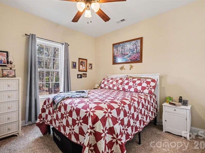 5123 Beckenham Lane, Concord, NC 28025.  MLS# CAR4355969, YatesRealty ID 11636. 