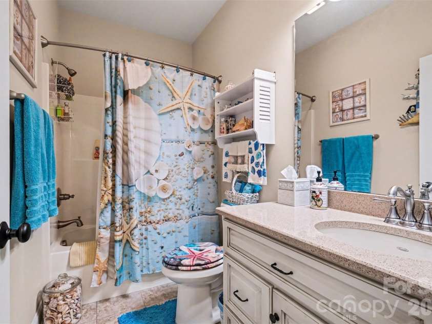 5123 Beckenham Lane, Concord, NC 28025.  MLS# CAR4355969, YatesRealty ID 11636. 