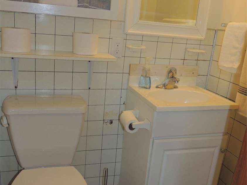 119 Jackson Street, Forest City, NC 28043.  MLS# CAR4255102, YatesRealty ID 11637. Primary 1/2 Bath