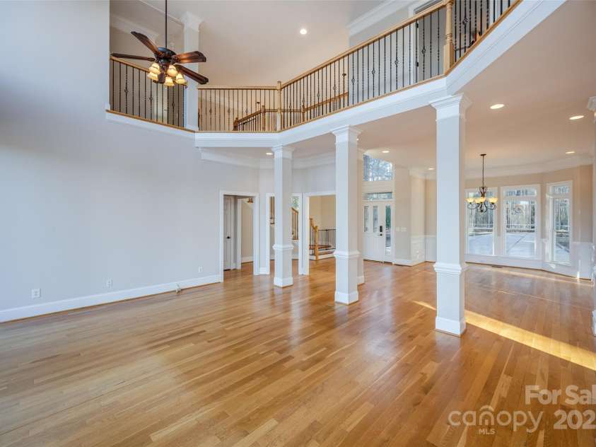182 Hidden Circle, Ridgeway, SC 29130.  MLS# CAR4233337, YatesRealty ID 11638. 