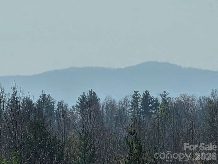 2127 Robert Drive, Morganton, NC 28655.  MLS# CAR4348821, YatesRealty ID 11638. 