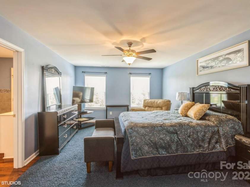 2772 Sherrills Stream Drive, Sherrills Ford, NC 28673.  MLS# CAR4252367, YatesRealty ID 11639. 