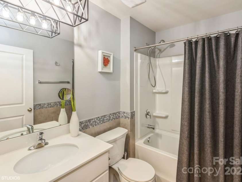 2772 Sherrills Stream Drive, Sherrills Ford, NC 28673.  MLS# CAR4252367, YatesRealty ID 11639. 