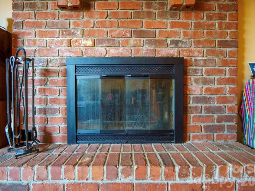 84 Forest Trail, Balsam Grove, NC 28708.  MLS# CAR4339834, YatesRealty ID 1164. 