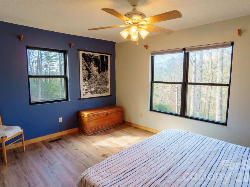 84 Forest Trail, Balsam Grove, NC 28708.  MLS# CAR4339834, YatesRealty ID 1164. 