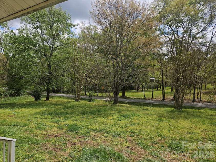 371 Beason Road, Mooresboro, NC 28114.  MLS# CAR4351382, YatesRealty ID 11640. 