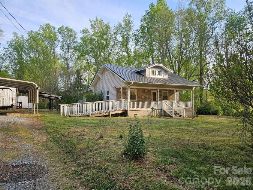 371 Beason Road, Mooresboro, NC 28114.  MLS# CAR4351382, YatesRealty ID 11640. 