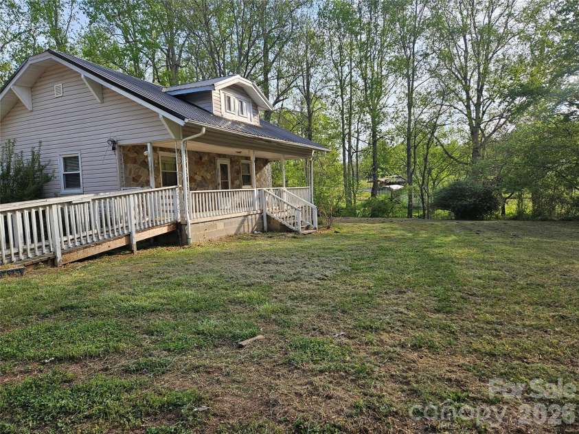 371 Beason Road, Mooresboro, NC 28114.  MLS# CAR4351382, YatesRealty ID 11640. 