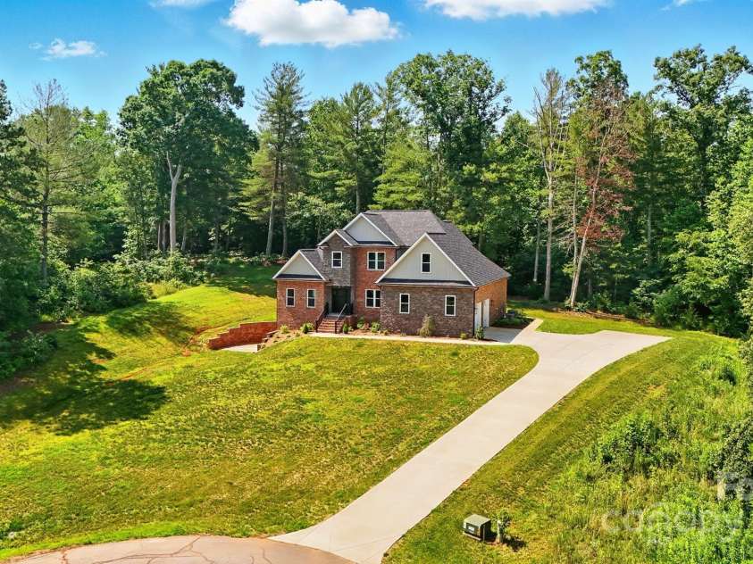 5943 Vintage Court, Granite Falls, NC 28630.  MLS# CAR4227823, YatesRealty ID 11640. 