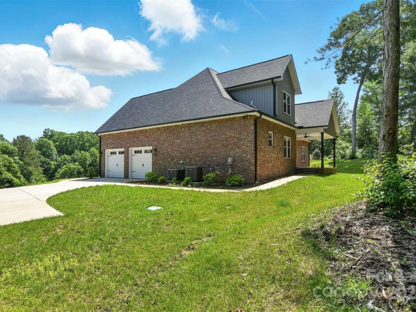 5943 Vintage Court, Granite Falls, NC 28630.  MLS# CAR4227823, YatesRealty ID 11640. 