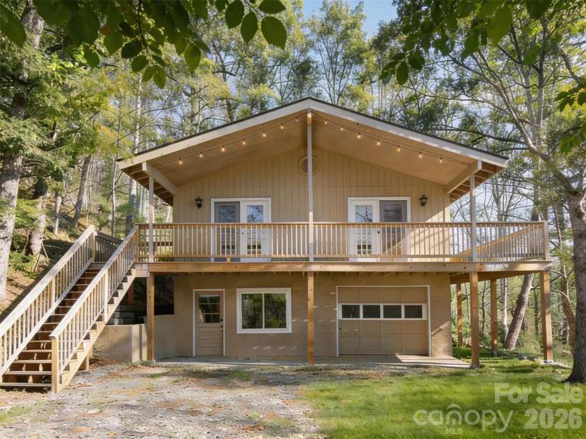 331 River Ridge Drive, Burnsville, NC 28714.  MLS# CAR4346818, YatesRealty ID 11641. Virtually Staged Photograph