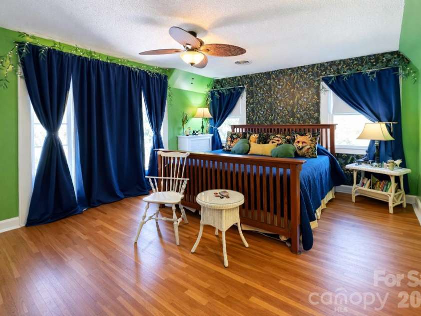 532 Margaret Drive, Statesville, NC 28677.  MLS# CAR4360307, YatesRealty ID 11642. 