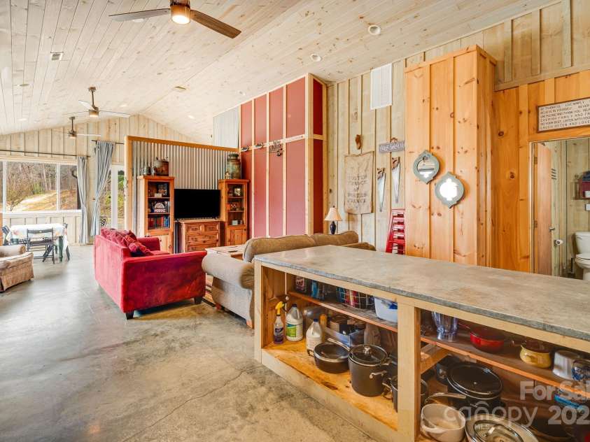 11381 State Hwy 80 N Highway, Burnsville, NC 28714.  MLS# CAR4249887, YatesRealty ID 11644. 