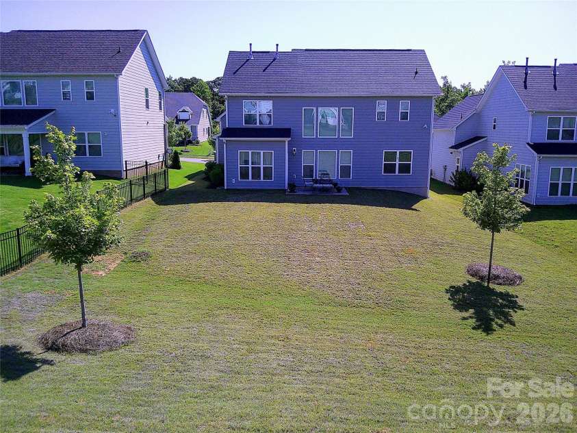 1141 Overlake Drive, Belmont, NC 28012.  MLS# CAR4336067, YatesRealty ID 11647. Back Yard Summer