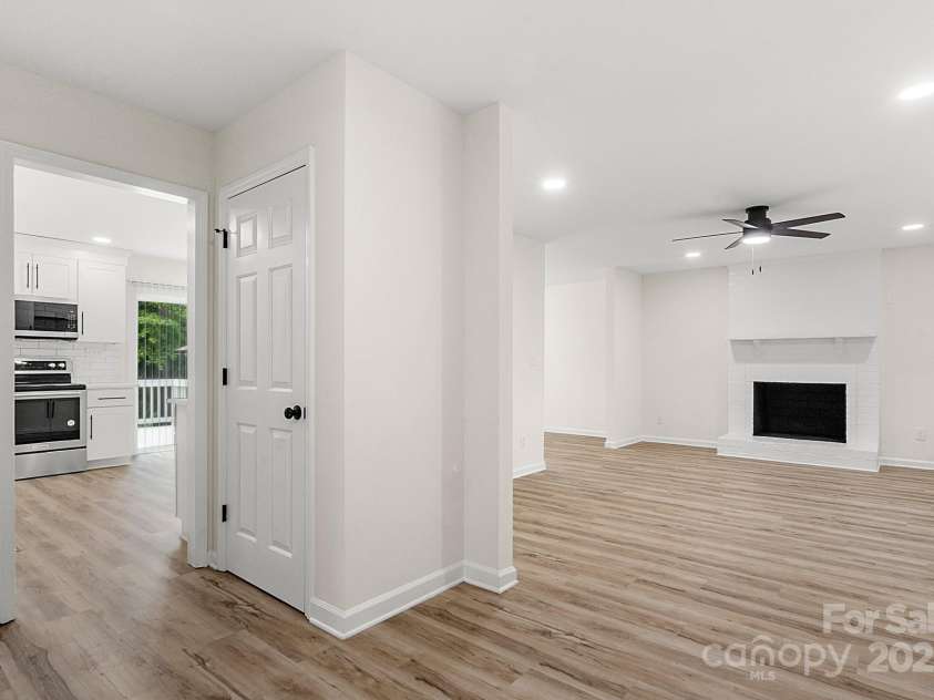 7141 Pitchfork Lane, Mint Hill, NC 28227.  MLS# CAR4248286, YatesRealty ID 11648. 