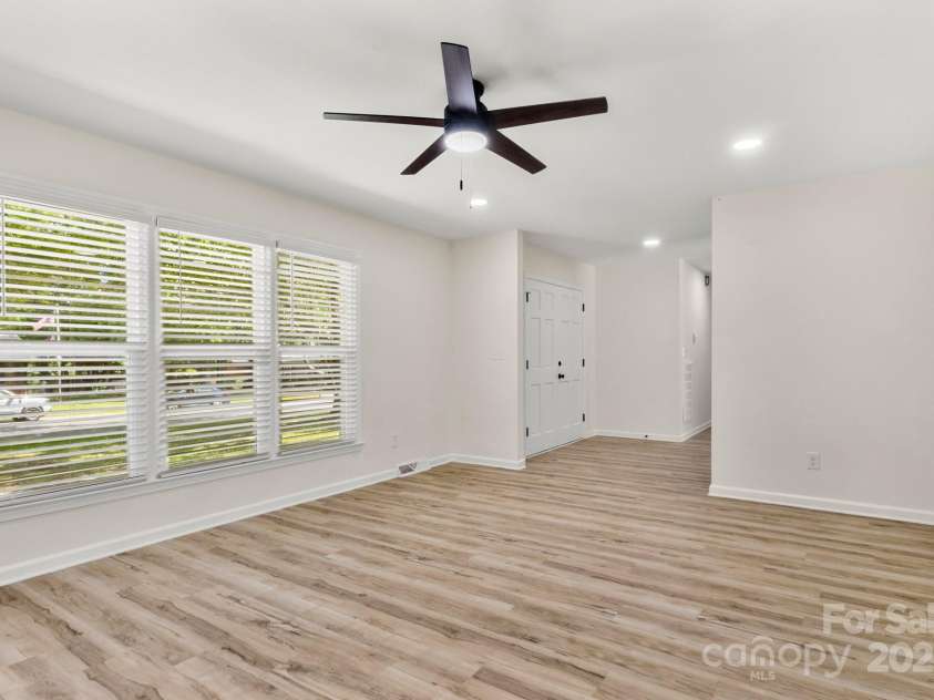 7141 Pitchfork Lane, Mint Hill, NC 28227.  MLS# CAR4248286, YatesRealty ID 11648. 