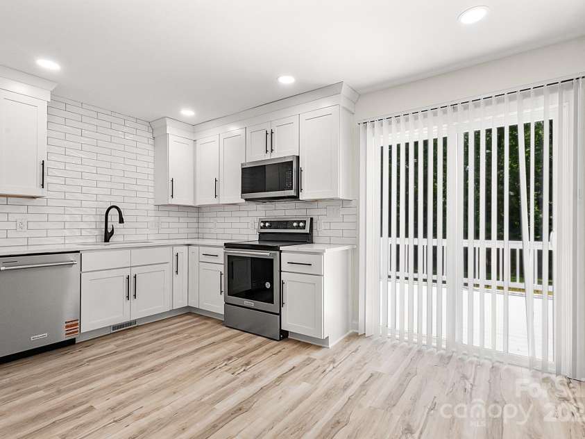 7141 Pitchfork Lane, Mint Hill, NC 28227.  MLS# CAR4248286, YatesRealty ID 11648. 