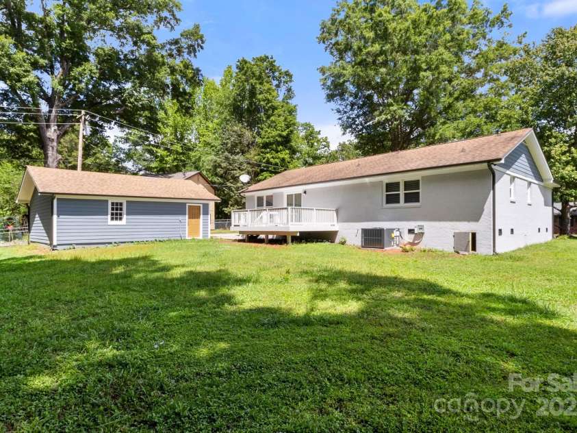 7141 Pitchfork Lane, Mint Hill, NC 28227.  MLS# CAR4248286, YatesRealty ID 11648. 