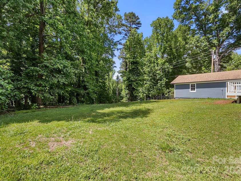 7141 Pitchfork Lane, Mint Hill, NC 28227.  MLS# CAR4248286, YatesRealty ID 11648. 
