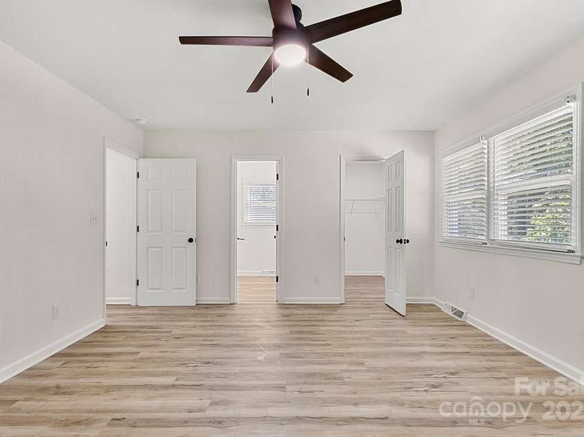 7141 Pitchfork Lane, Mint Hill, NC 28227.  MLS# CAR4248286, YatesRealty ID 11648. Primary Bed