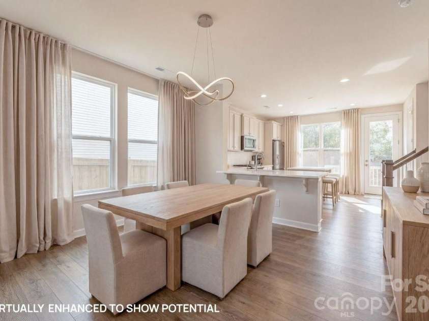 2817 Shamrock Drive, Charlotte, NC 28205.  MLS# CAR4355580, YatesRealty ID 11649. 