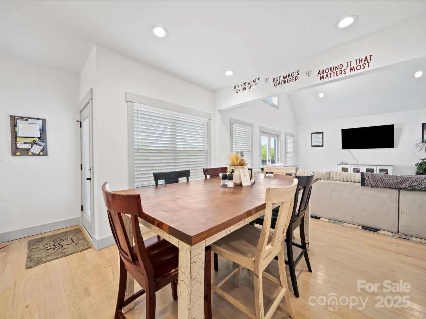 4189 Brandy Creek Court, Clover, SC 29710.  MLS# CAR4243270, YatesRealty ID 11649. 