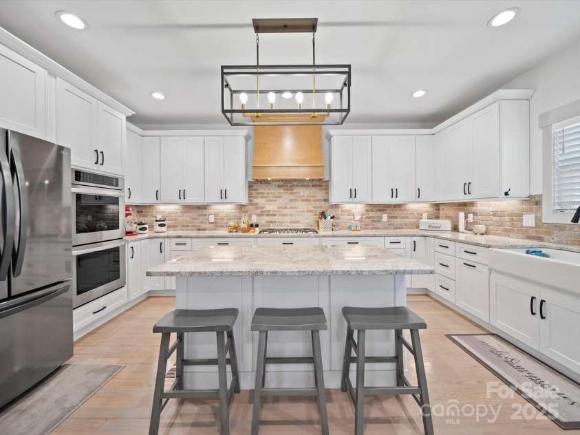 4189 Brandy Creek Court, Clover, SC 29710.  MLS# CAR4243270, YatesRealty ID 11649. 