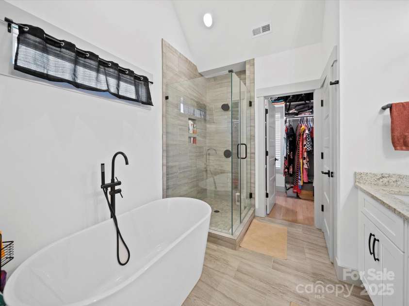 4189 Brandy Creek Court, Clover, SC 29710.  MLS# CAR4243270, YatesRealty ID 11649. 