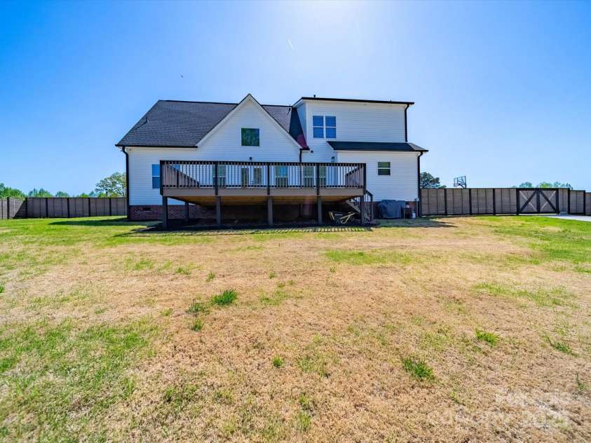 4189 Brandy Creek Court, Clover, SC 29710.  MLS# CAR4243270, YatesRealty ID 11649. 