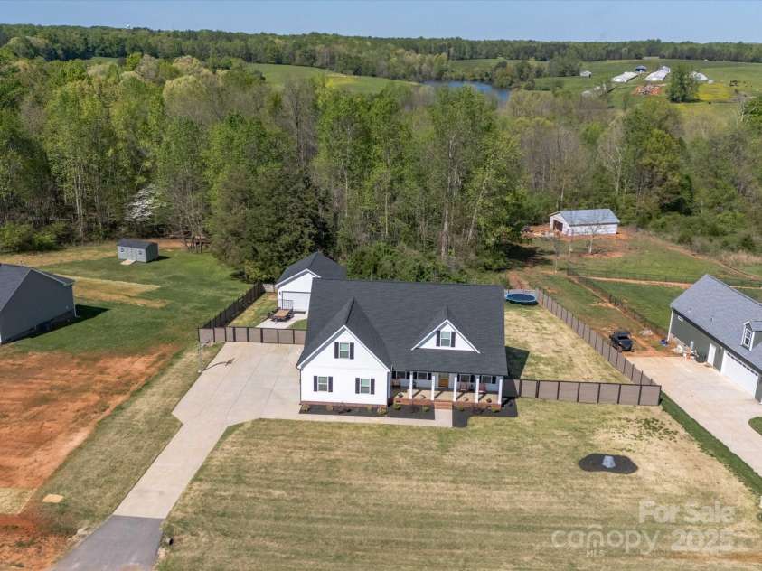 4189 Brandy Creek Court, Clover, SC 29710.  MLS# CAR4243270, YatesRealty ID 11649. 