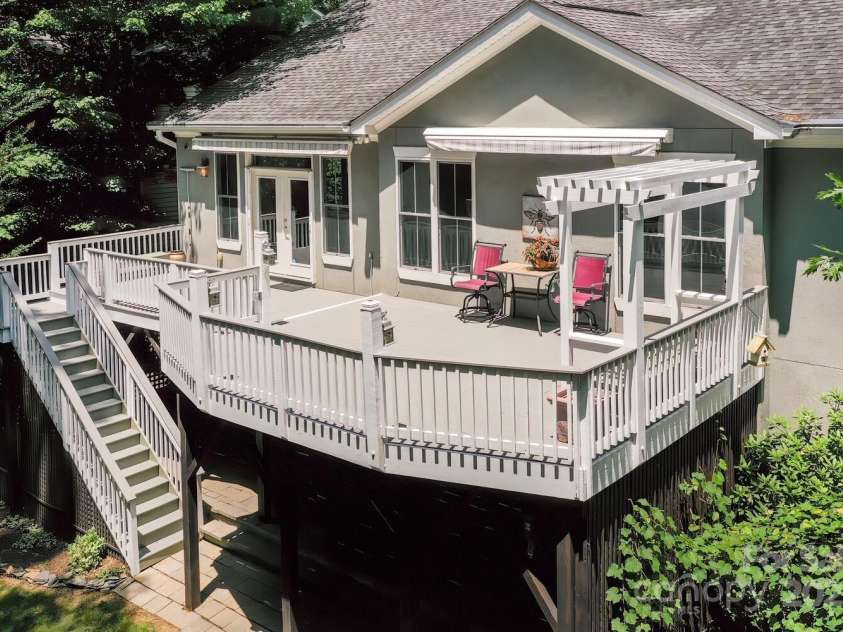 23 Kings Mill Court, Biltmore Lake, NC 28715.  MLS# CAR4158386, YatesRealty ID 11650. 