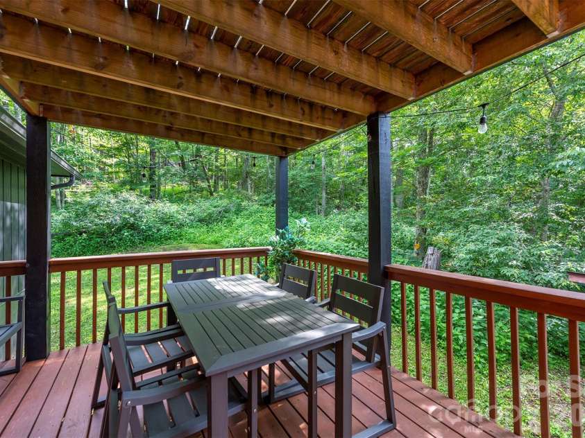 2338 El Miner Drive, Mars Hill, NC 28754.  MLS# CAR4322758, YatesRealty ID 11650. 