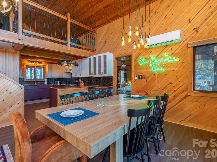 2338 El Miner Drive, Mars Hill, NC 28754.  MLS# CAR4322758, YatesRealty ID 11650. 