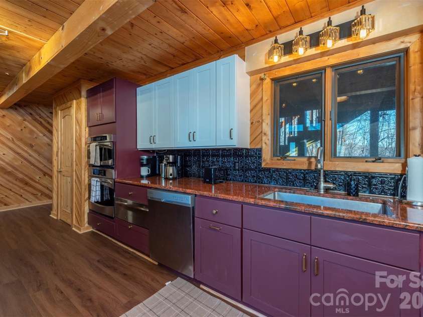 2338 El Miner Drive, Mars Hill, NC 28754.  MLS# CAR4322758, YatesRealty ID 11650. 