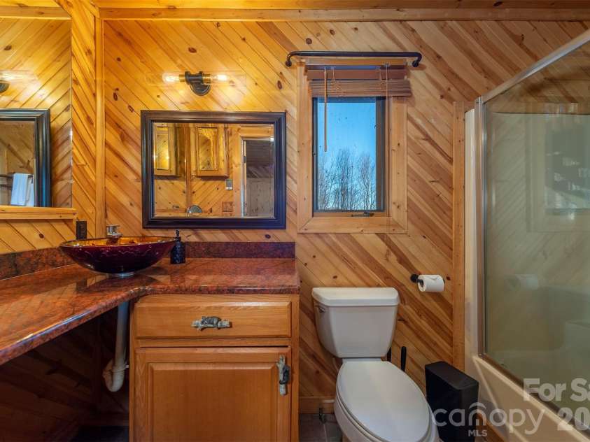 2338 El Miner Drive, Mars Hill, NC 28754.  MLS# CAR4322758, YatesRealty ID 11650. 