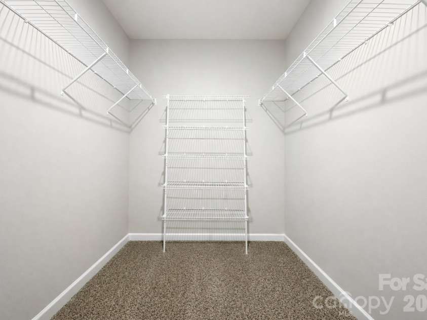 4733 Muskogee Drive, Charlotte, NC 28227.  MLS# CAR4347294, YatesRealty ID 11651. 