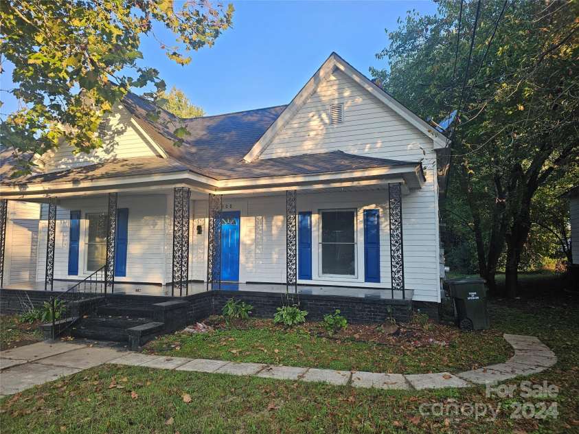 508 Yadkin Avenue, Spencer, NC 28159.  MLS# CAR4191148, YatesRealty ID 11651. 