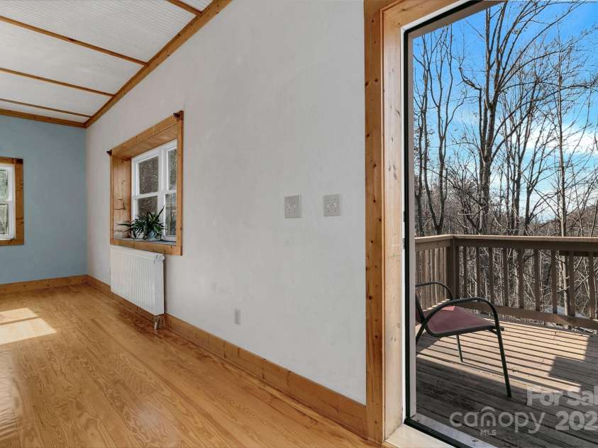 278 Kelses Valley Drive, Mars Hill, NC 28754.  MLS# CAR4204045, YatesRealty ID 11652. 