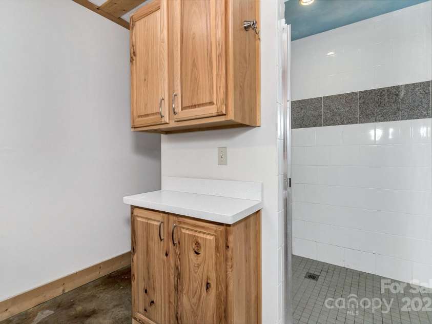 278 Kelses Valley Drive, Mars Hill, NC 28754.  MLS# CAR4204045, YatesRealty ID 11652. 