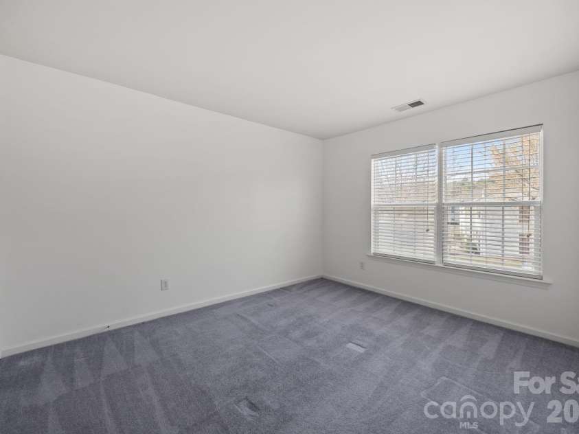 3228 Mannington Drive, Charlotte, NC 28270.  MLS# CAR4363224, YatesRealty ID 11652. 