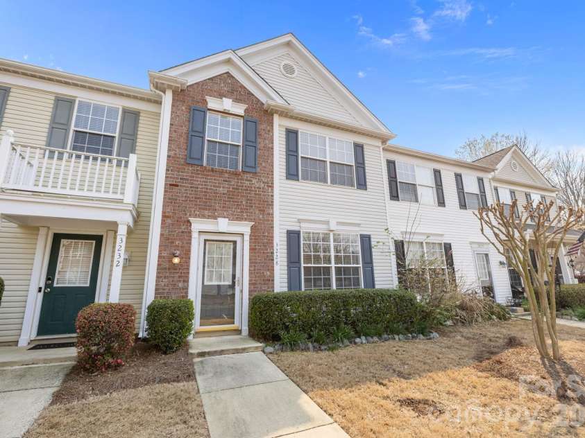 3228 Mannington Drive, Charlotte, NC 28270.  MLS# CAR4363224, YatesRealty ID 11652. 