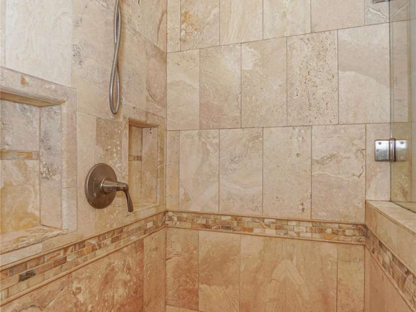 107 Pier 33 Drive, Mooresville, NC 28117.  MLS# CAR4226749, YatesRealty ID 11654. 