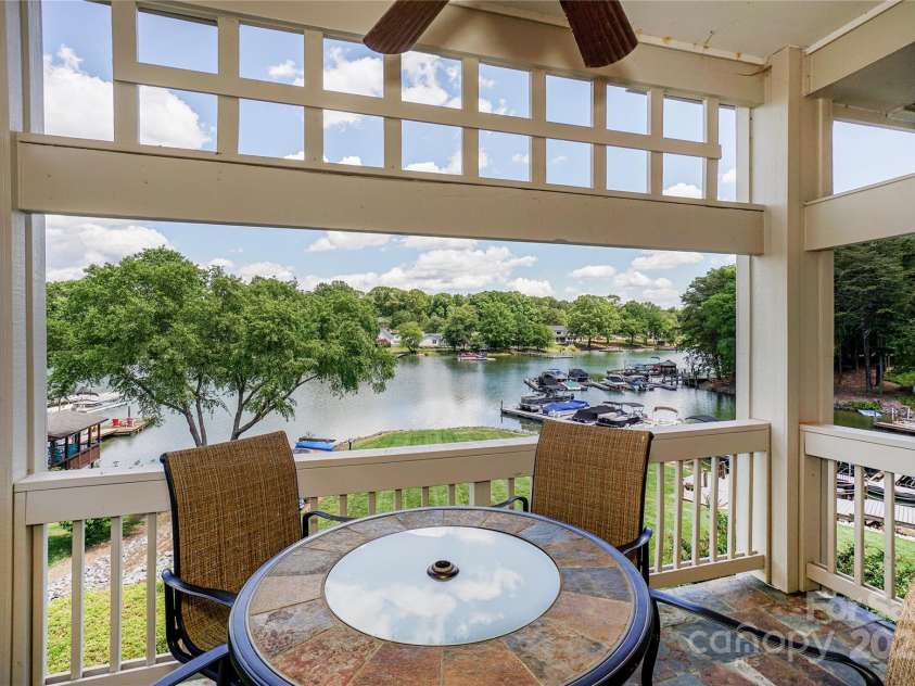 107 Pier 33 Drive, Mooresville, NC 28117.  MLS# CAR4226749, YatesRealty ID 11654. 