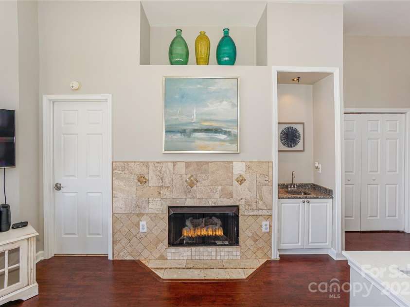 107 Pier 33 Drive, Mooresville, NC 28117.  MLS# CAR4226749, YatesRealty ID 11654. 