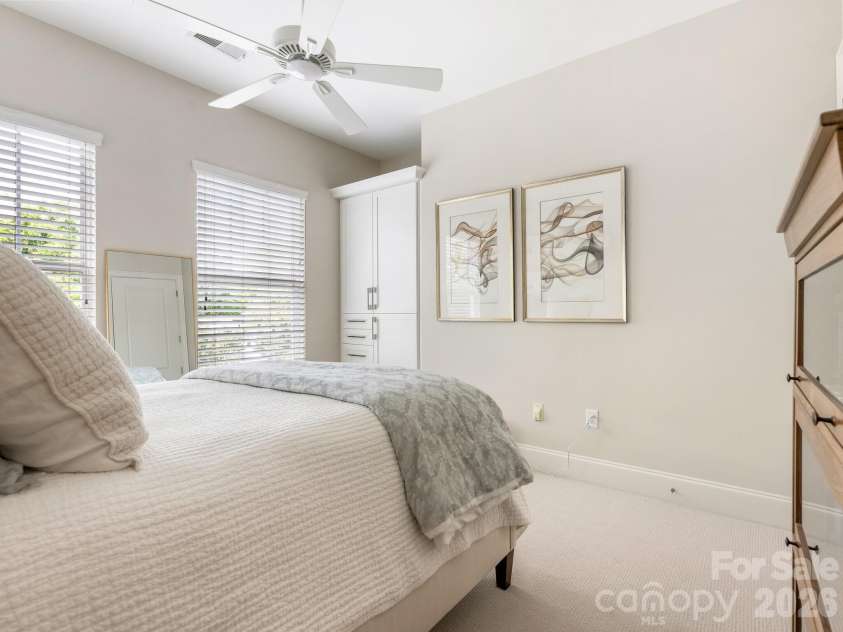 2964 Selwyn Avenue, Charlotte, NC 28209.  MLS# CAR4366905, YatesRealty ID 11654. Primary Bedroom