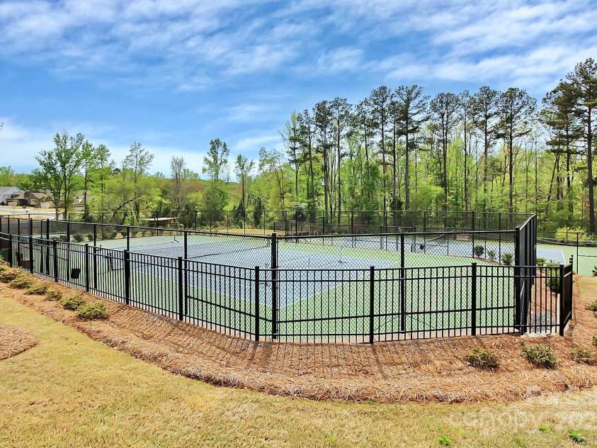 14920 High Bluff Court, Charlotte, NC 28278.  MLS# CAR4305018, YatesRealty ID 11655. 