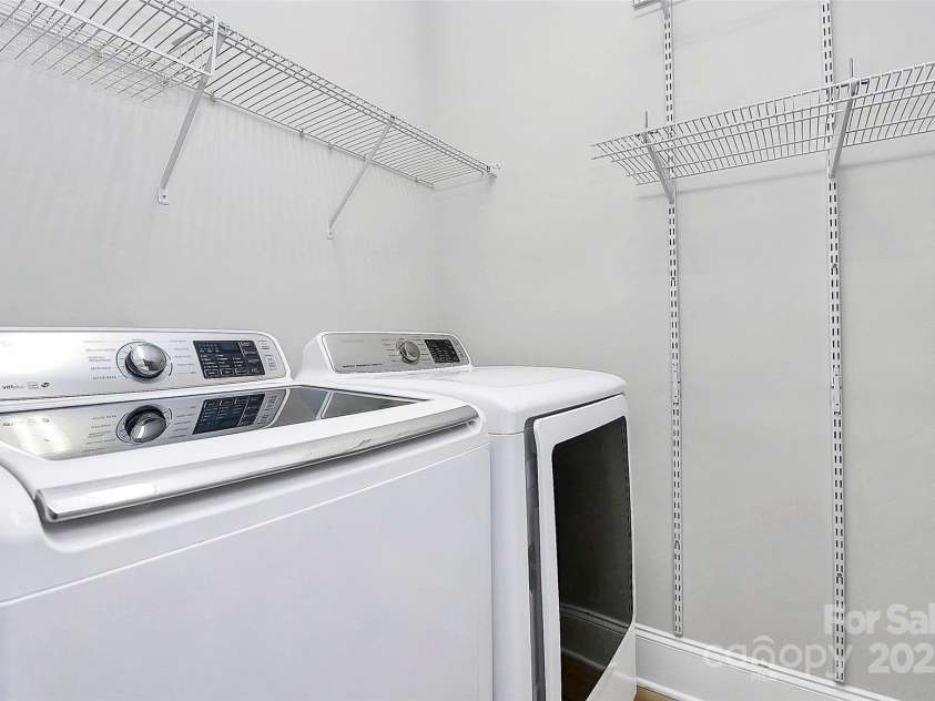 14920 High Bluff Court, Charlotte, NC 28278.  MLS# CAR4305018, YatesRealty ID 11655. 