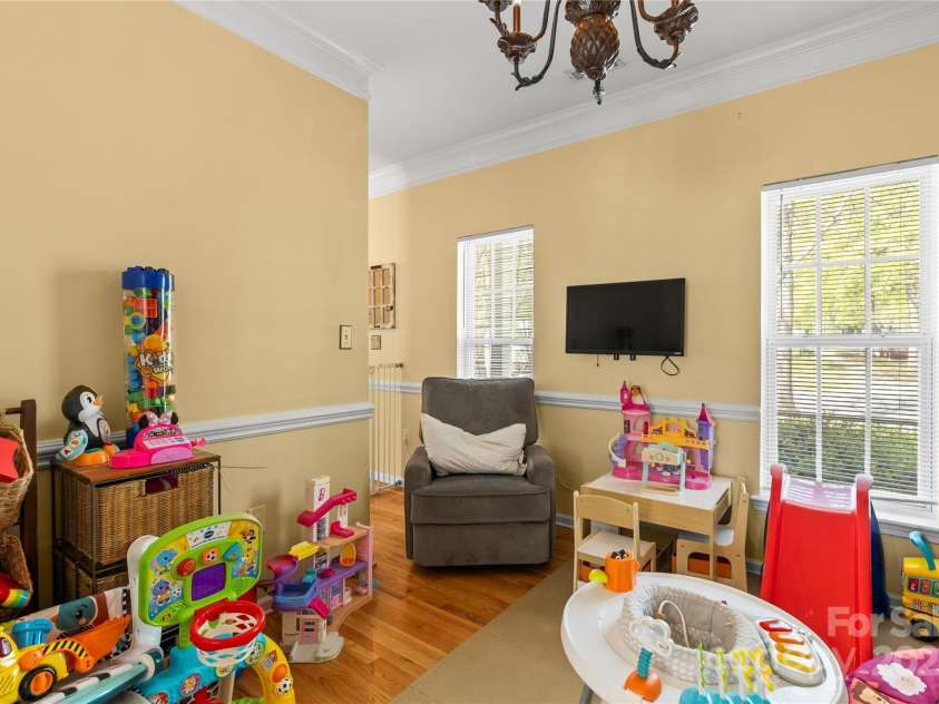 18838 Oakhurst Boulevard, Cornelius, NC 28031.  MLS# CAR4243067, YatesRealty ID 11657. Dining Room/Playroom